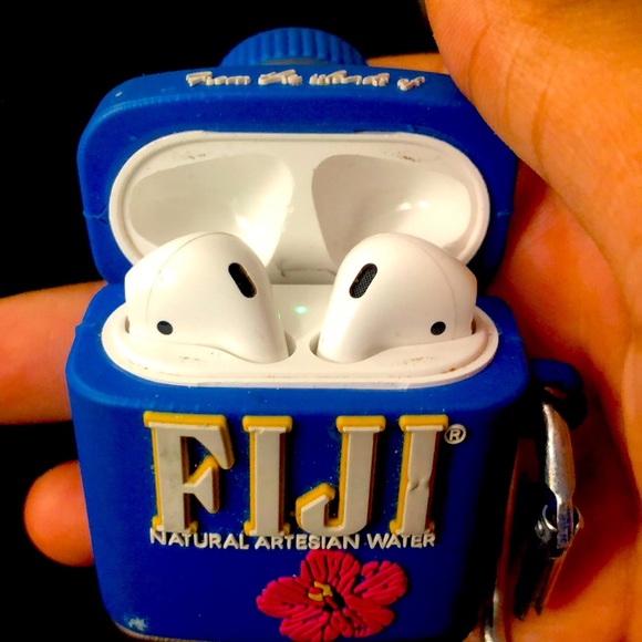 I’m selling AirPods